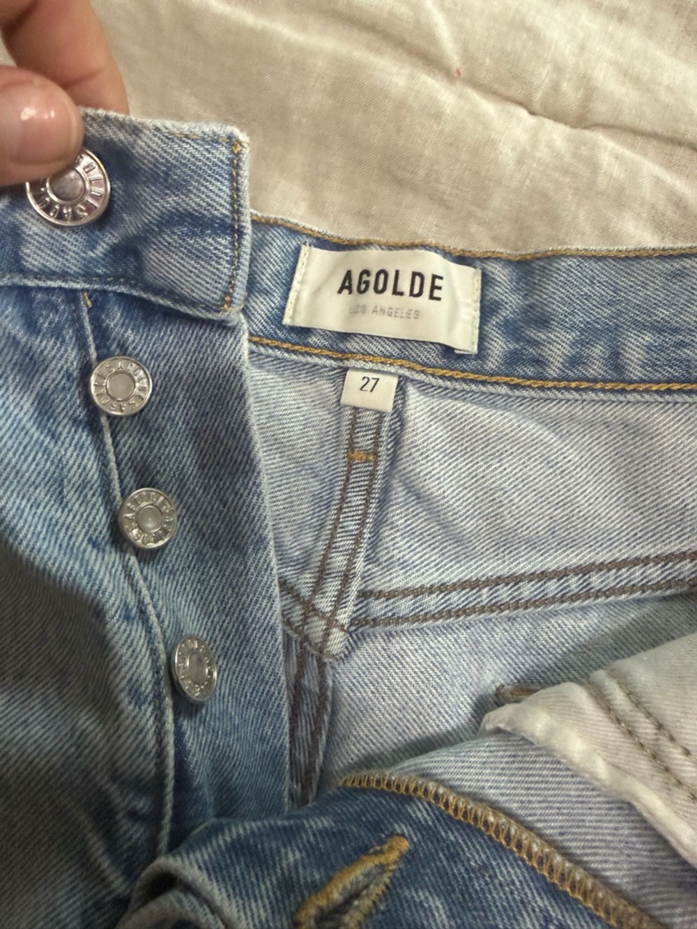 AGOLDE PARKER LIGHT WASH SIZE 27 shorts